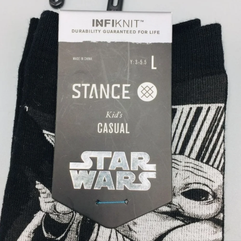 NWT Kid's Star Wars Manga Mudhorn Stance Crew Socks